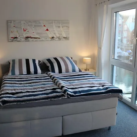 Hafenzeit Holiday home *
